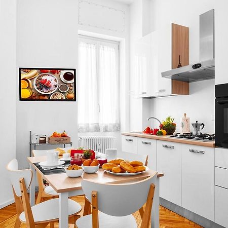 3 Bedrooms Apartment 밀라노 외부 사진