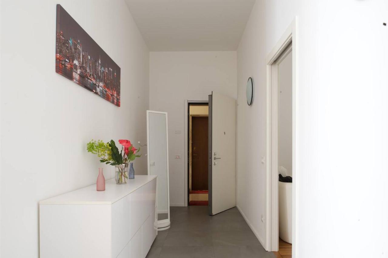 3 Bedrooms Apartment 밀라노 외부 사진